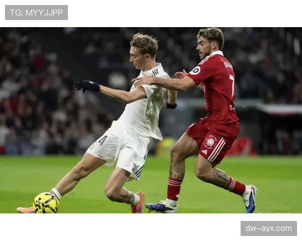 豪门激战积分榜，球队强势回暖引发热议