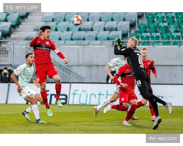 弗赖堡中场核心状态火热，助球队强势攀升积分榜